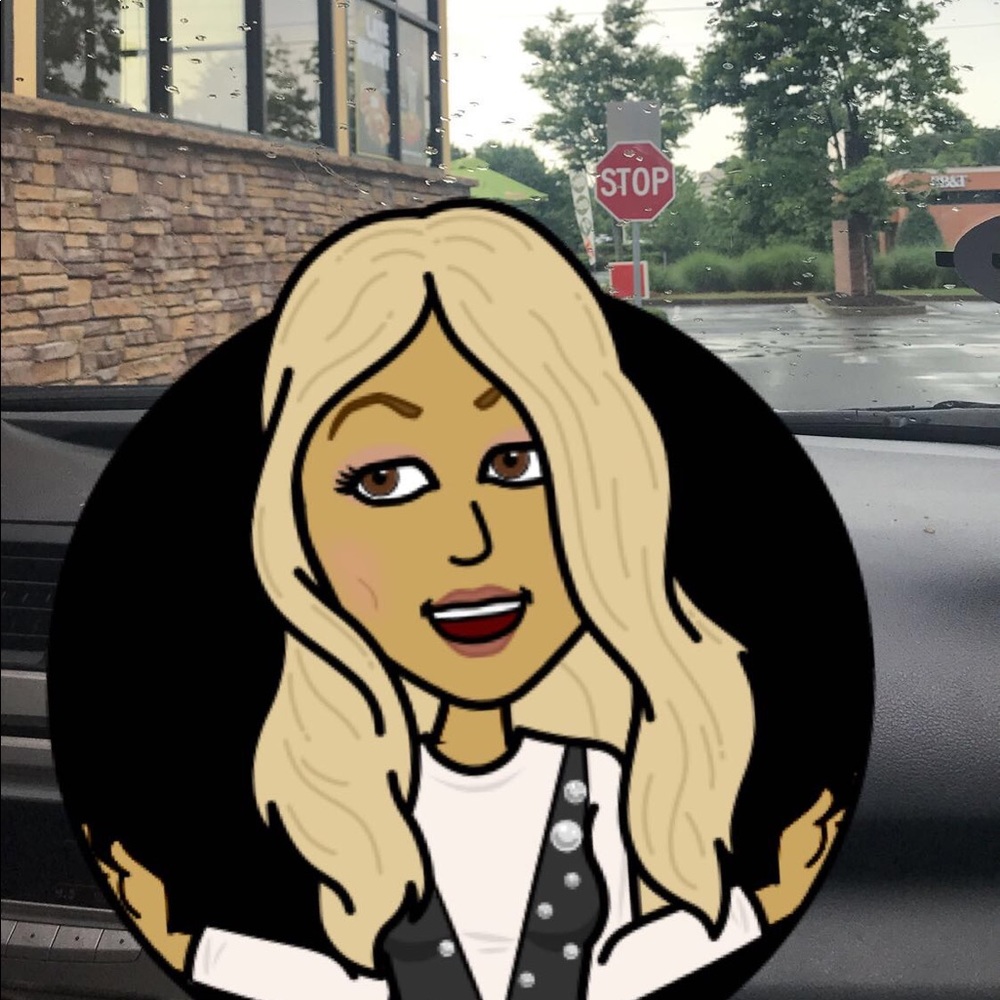 Meet your Posher, Mara
